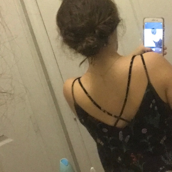 Top - Picture 4 of 4